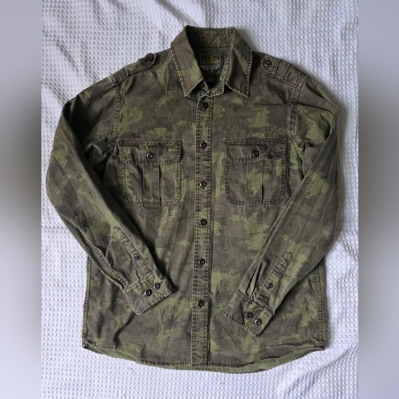 SOLD-Eddie Bauer's Cotton Camouflage Button Up Jacket - Picture 1 of 11